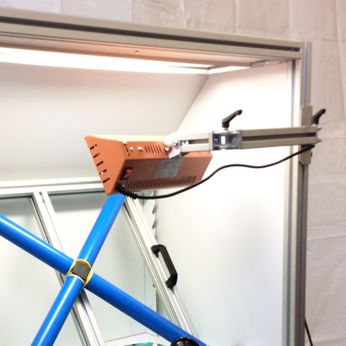 Single Alloy Wheel Spray Booth